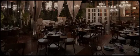 Elegant Parole Polanco restaurant interior with beautifully decorated tables